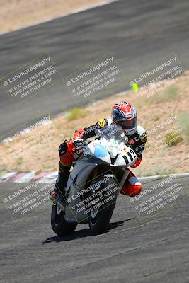 media/Jun-05-2022-WERA (Sun) [[64b01df28d]]/Race 13 senior superbike/